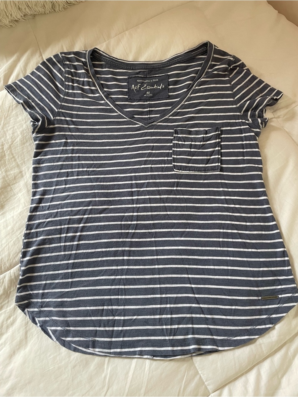 Abercrombie & Fitch Blue and White Striped V-Neck Pocket Tee